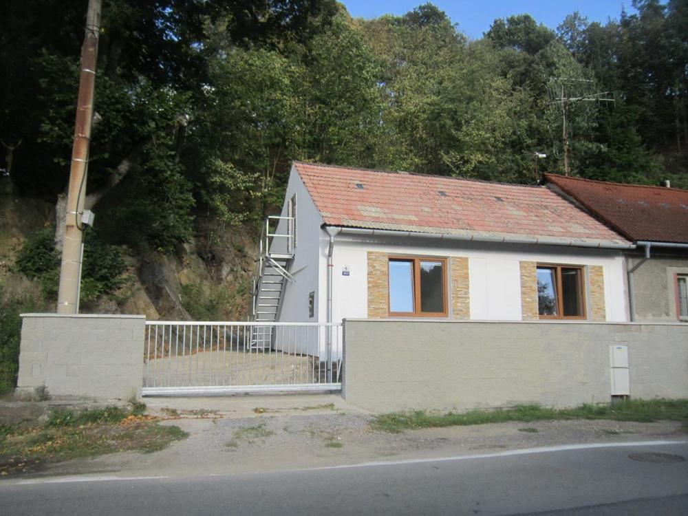 U Zlateho Krizku * Velke Mezirici